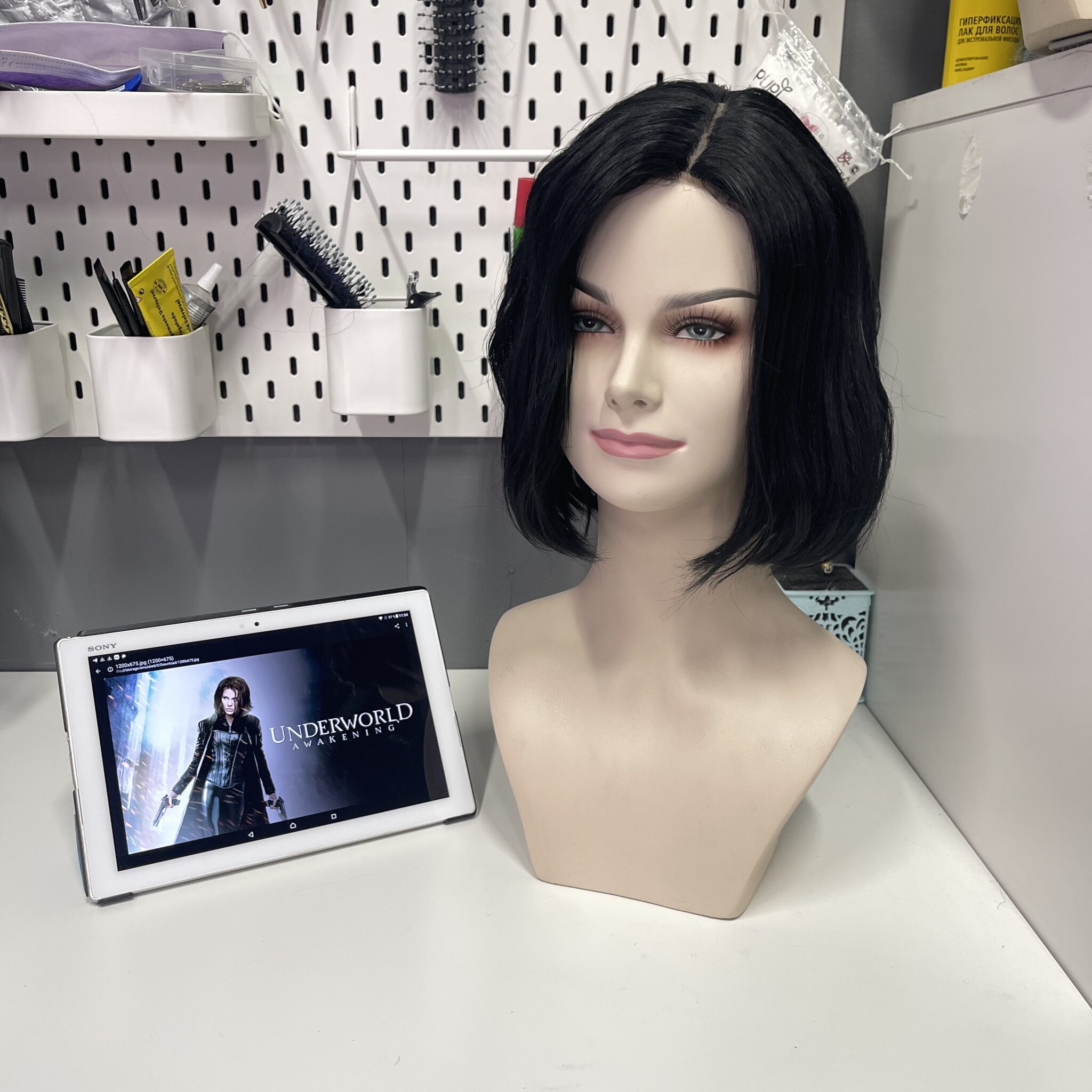 selene-wig-wisperia-workshop